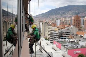 Trabajo-en-alturas, Riesgo para la vida